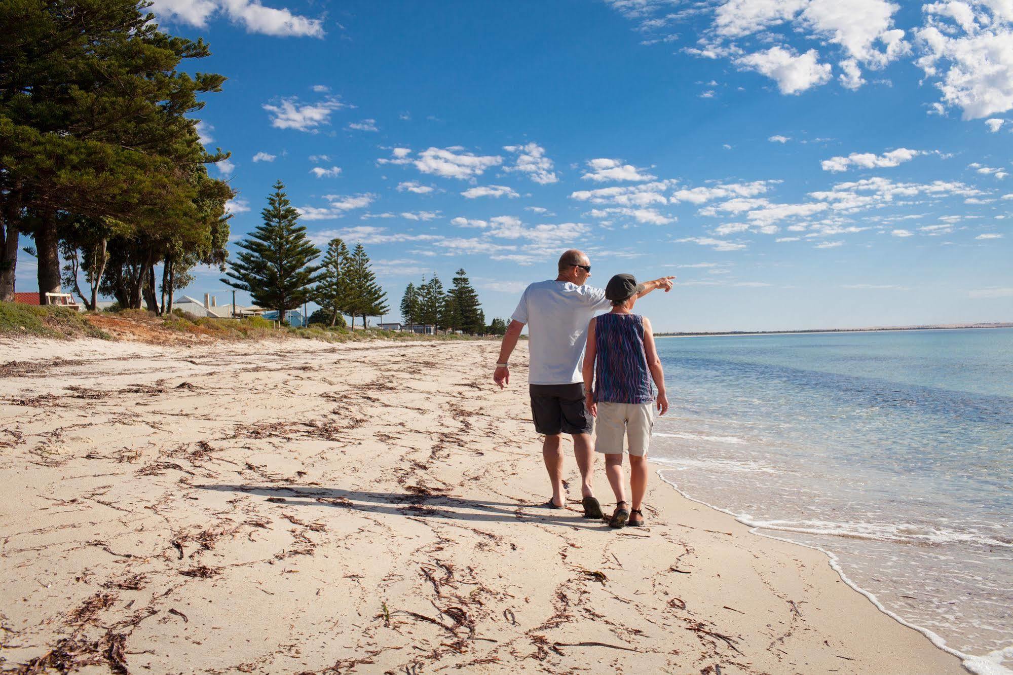 モドラズ アパートメンツ タンビー ベイ Tumby Bay エクステリア 写真