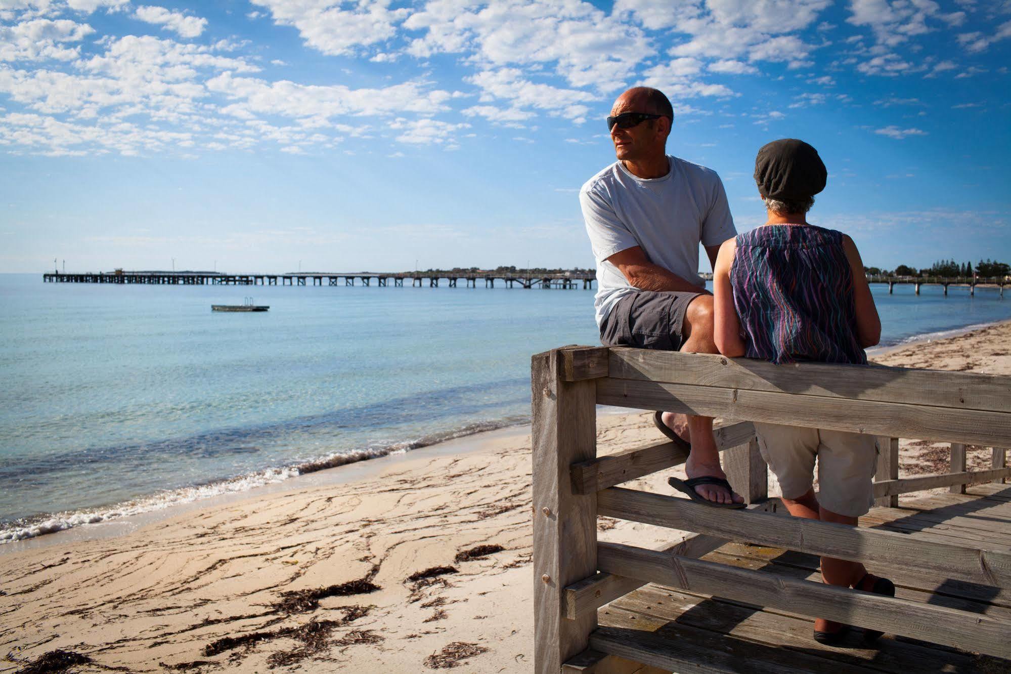 モドラズ アパートメンツ タンビー ベイ Tumby Bay エクステリア 写真